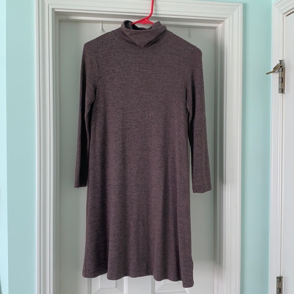 American Eagle Long sleeve/turtleneck dress - Picture 1 of 4